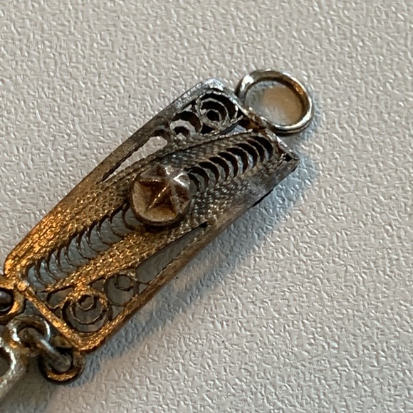 Antique filigree bracelet. Broken. Needs repair. - Picture 3 of 7